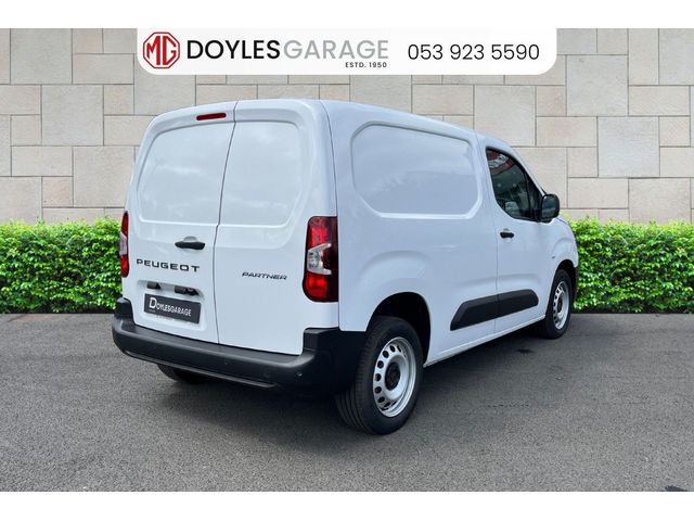 Image for 2024 Peugeot Partner Professional Plus 1.5 HDi Diesel 100bhp 1, 000kg *VAT DOCKET*