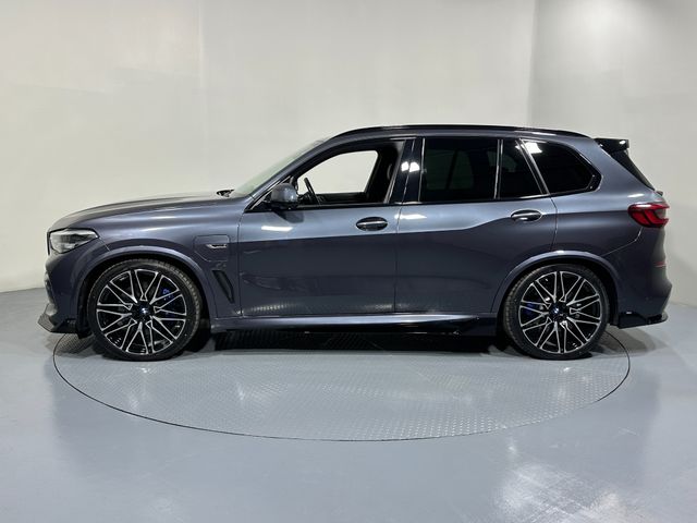 Image for 2022 BMW X5 45E M Sport M Performance 