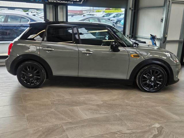 Image for 2017 Mini Cooper Cooper