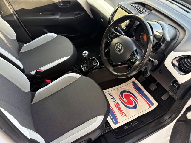 Image for 2017 Toyota Aygo 1.0 IX-Pression 42Miles