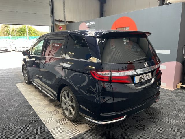 Image for 2017 Honda Odyssey €20950 2017 HONDA ODYSSEY HYBRD 7 SEATER AUTOMATIC / CRUISE CONTROL / REVERSE CAMERA / HEATED SEATS / AUTOMATIC DOORS / 7 SEATS AND MORE