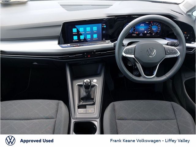 Image for 2024 Volkswagen Golf LIFE 2.0 TDI 115HP *REAR VIEW CAMERA* *REFLEX SILVER* *PCP AVAILABLE* *CARPLAY & ANDROID AUTO*