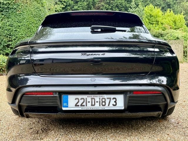 Image for 2022 Porsche Taycan 4 CROSS TURISMO *5 Seat…Huge Specification*