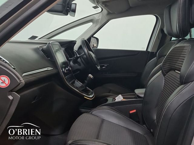 Image for 2020 Renault Grand Scenic 1.7 Blue dCi 120 Signature