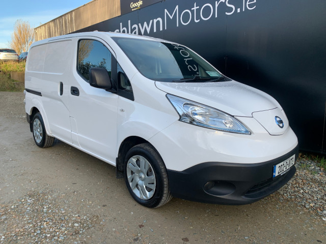 Image for 2020 Nissan eNV200 SV ES 40KW VAN*FULLY ELECTRIC VAN* AUTOMATIC // CVRT 08/26 // LOW MILEAGE // FULL SERVICE RECORD // VERY CLEAN VAN //