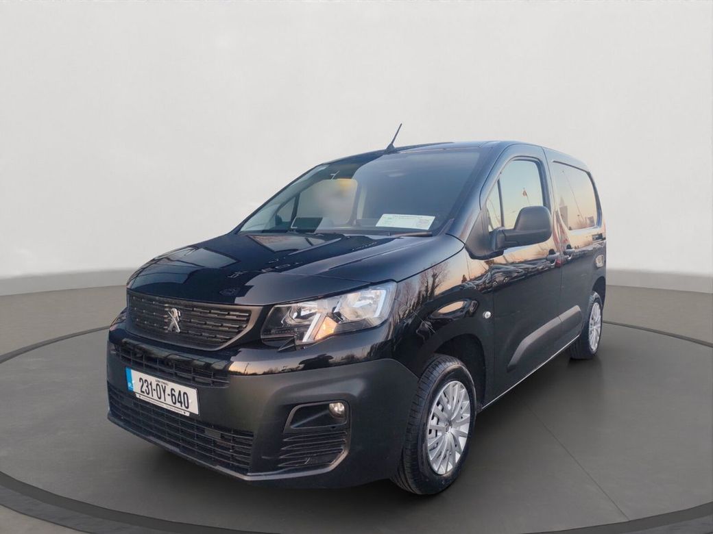 Image for 2023 Peugeot Partner 