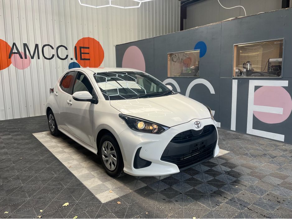Image for 2022 Toyota Yaris ONLY €17950 YARIS AUTOMATIC 1.0 PETROL / 35k KMs / REVERSE CAMERA & MORE