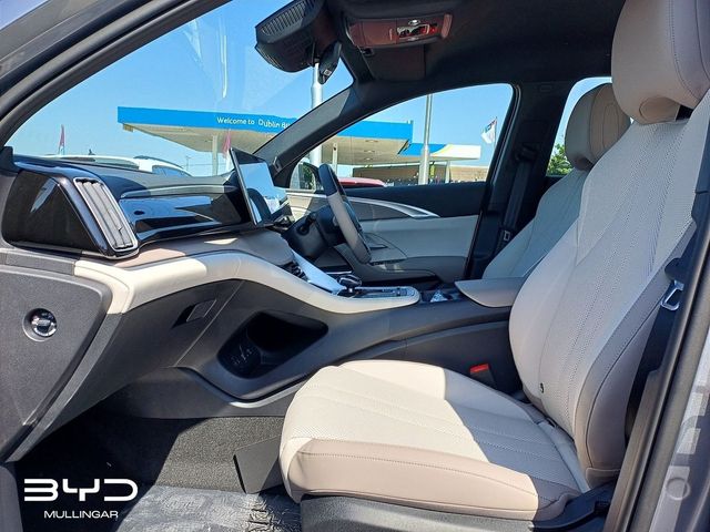 Image for 2026 BYD Sealion 5 DM-i Hybrid Design
