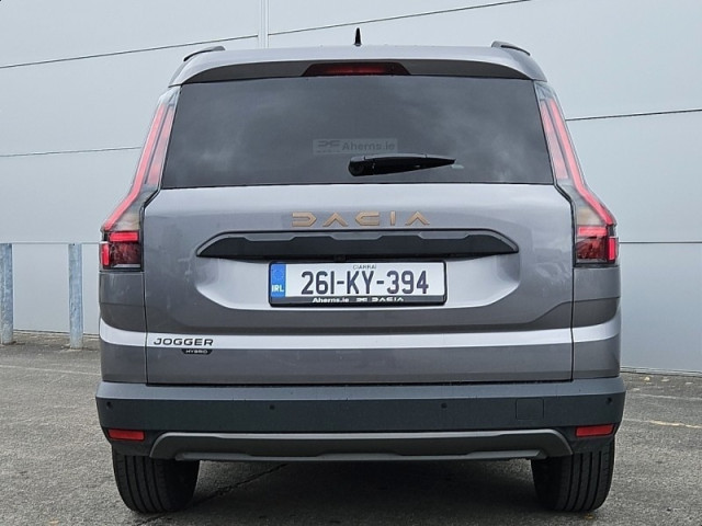 Image for 2026 Dacia Jogger Extreme HEV 155 E06X 5D
