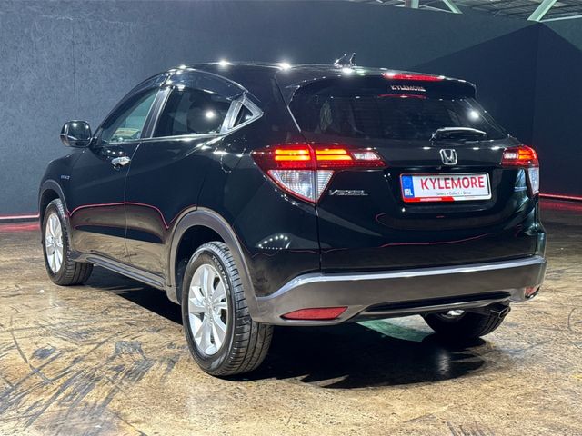 Image for 2017 Honda Vezel 1.5 HYBRID - CRUISE CONTROL - REVERSE CAMERA - ALLOY WHEELS 