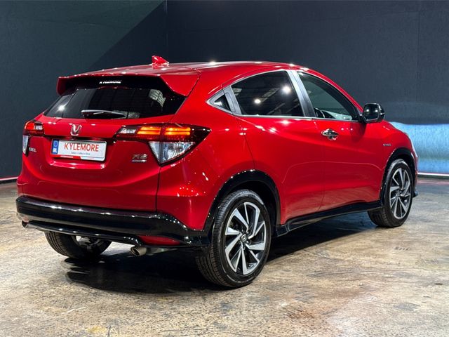 Image for 2017 Honda Vezel RS EDITION - 1.5 HYBRID - AUTOMATIC - MULTI FUNCTION STEERING WHEEL - CRUISE CONTROL - LANE KEEP ASSIST - HEATED SEATS - HEATING / AC CONTROLS - REVERSE CAMERA 
