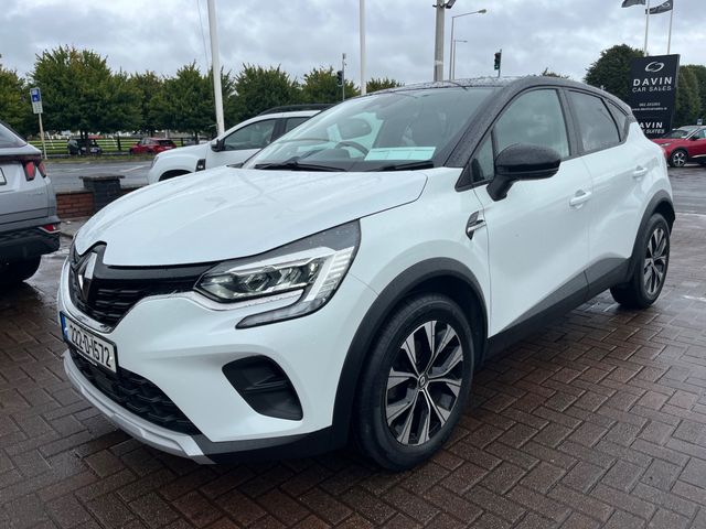 Image for 2022 Renault Captur 1.0lt petrol 5DR