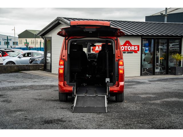 Image for 2019 Citroen SpaceTourer 