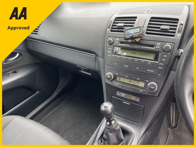 Image for 2010 Toyota Avensis NG 2.0 D-4D TERRA 4DR
