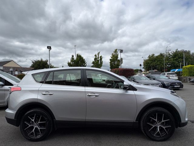 Image for 2016 Toyota Rav4 2.0d-4d Luna Sport