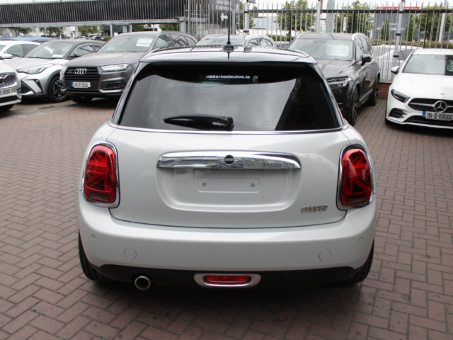 Image for 2019 Mini Cooper 1.5D 5DR HATCHBACK AUTOMATIC // WITH ONLY 100, 000 KM'S // BUY WITH CONFIDENCE AA AND SIMI APPROVED DEALER 2026 // FINANCE ARRANGED // ALL TRADE INS WELCOME //
