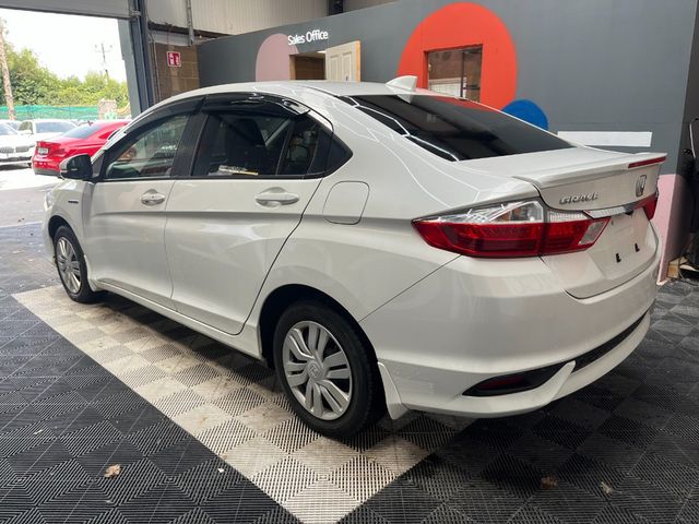 Image for 2019 Honda Grace 2019 HONDA GRACE HYBRID DX AUTOMATIC / 53 KMs / PARKING CAMERA / ADAPTIVE CRUISE