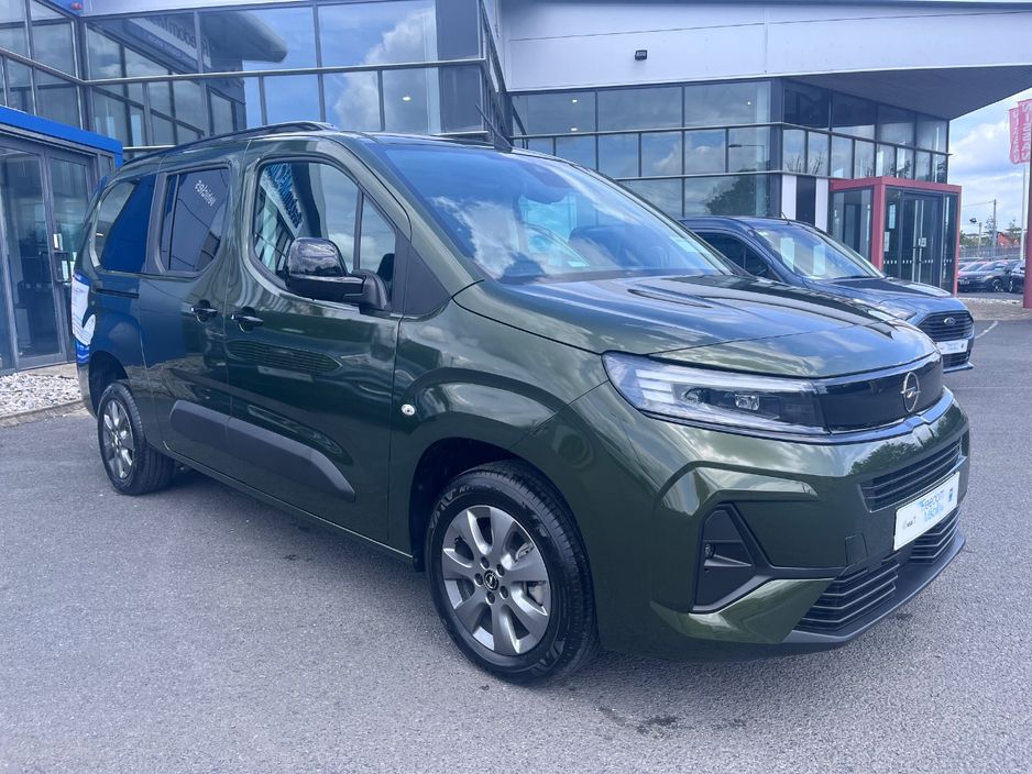Image for 2026 Opel Combo Life WHEELCHAIR ACCESSIBLE