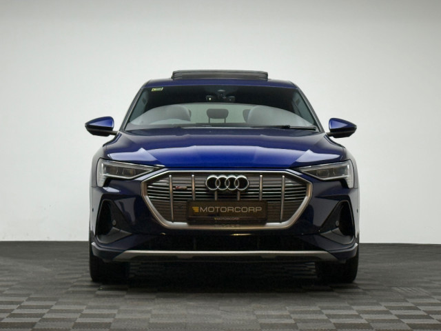 Image for 2021 Audi e-tron 55 S LINE COUPE QUATTRO *PAN ROOF*