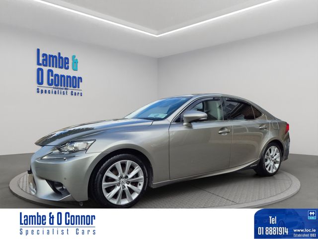 Image for 2015 Lexus IS 300h 300 H EXECUTIVE EDITION * SELF CHARGING HYBRID* LEATHER * CLIMATE * HEATED SEATS * 