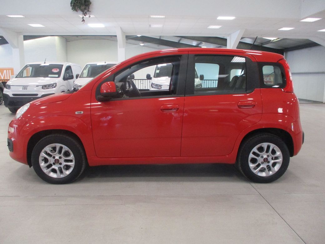 Image for 2020 Fiat Panda Lounge 1.2 69HP 5DR-ALLOYS-AIRCON-BLUETOOTH-LOW KM'S