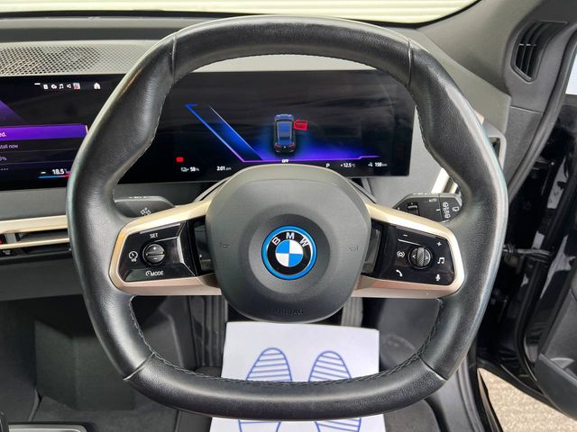 Image for 2022 BMW iX MSPORT XDRIVE40 // VIRTUAL COCKPIT // HEADS-UP DISPLAY // HARMAN/KARDON