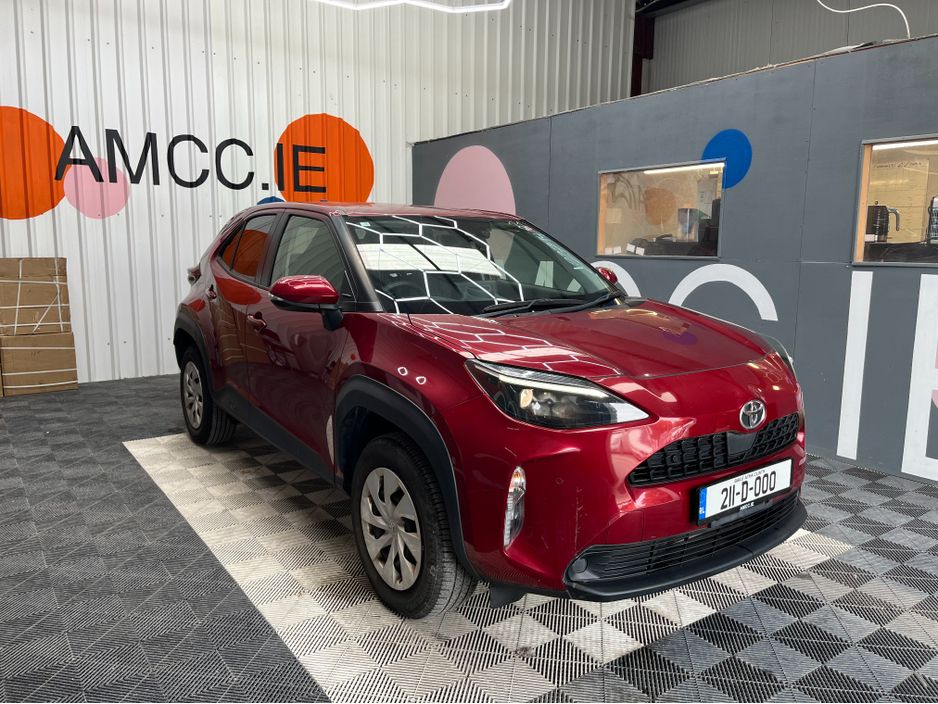 Image for 2021 Toyota Yaris €20950 2021 TOYOTA YARIS CROSS 1.5 AUTOMATIC / CRUISE CONTROL / REVERSE CAMERA AND MORE