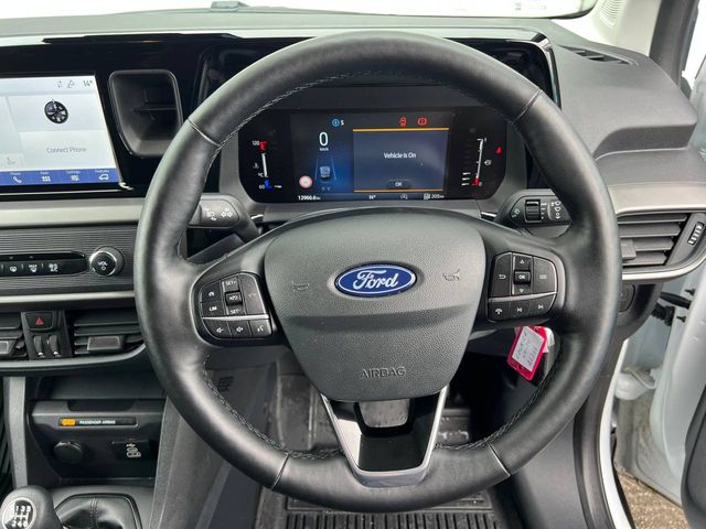 Image for 2025 Ford Transit COURIER TREND 1.5 D ECOBLUE // VERY LOW MILEAGE // APPLE CARPLAY/ANDROID AUTO // HEATED SEATS
