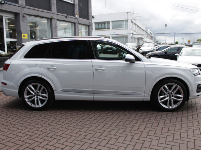 Image for 2017 Audi Q7 SPORTLINE 5DR 7 SEATER 2.0 TFSI SUV AUTO 