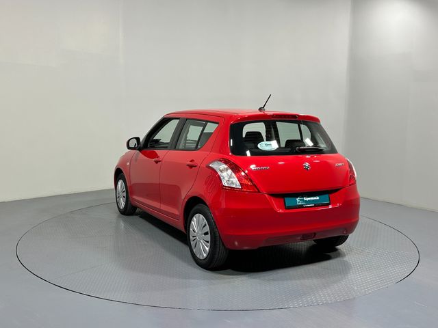 Image for 2015 Suzuki Swift 1.2 GL Under 50, 000 KMs