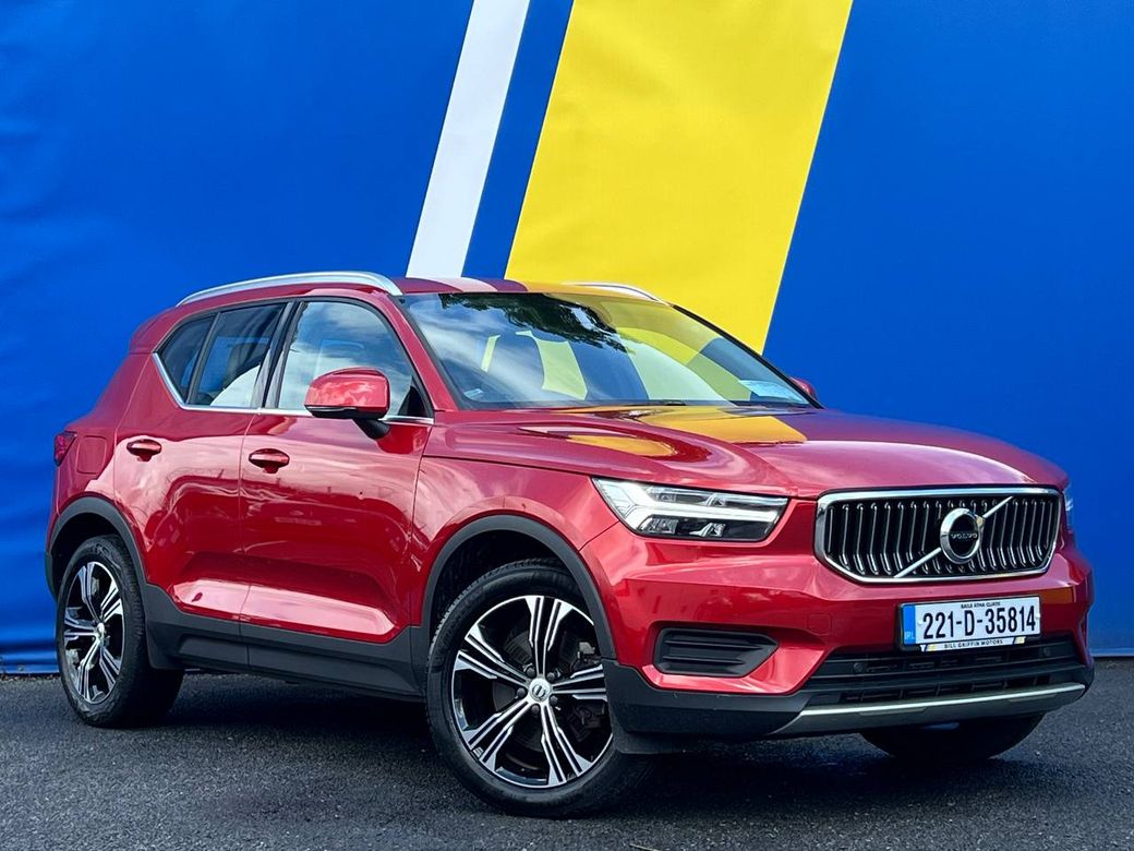 Image for 2022 Volvo XC40 T4 INSCRIPTION 1.5 HYBRID AUTO // FULL SERVICE HISTORY // LEATHER INTERIOR // MULTIMEDIA DISPLAY