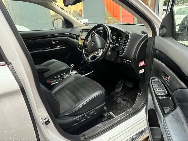 Image for 2019 Mitsubishi Outlander ONLY €20950! 2019 MITSUBISHI OUTLANDER 2.4L HYBRID / 79K KMS / ADAPTIVE CRUISE CONTROL, HEATED SEATS, REVERSE CAMERA & MORE