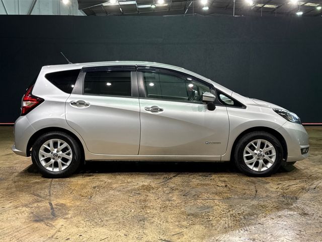 Image for 2020 Nissan Note 1.2 HYBRID - MEDALIST EDITION - HALF LEATHER - FACTORY ALLOYS - 360 REVERSE CAMERA - HEATING / AC CONTROLS 