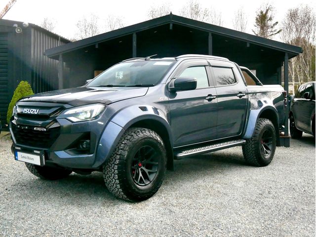 Image for 2025 Isuzu D-MAX LSE Arctic Trucks AT35, FLARED WHEEL ARCHES, MULTIFUNCTION RECEIVER HITCH, ADAPTIVE CRUISE CONTROL, ROUGH TERRAIN MODE, REAR VIEW CAMERA