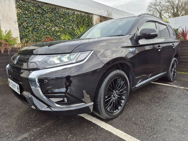 Image for 2021 Mitsubishi Outlander 2.4 PHEV /INTENSE BLACK EDITION / HIGH SPEC / TAX €160 ( 212 REG ) 