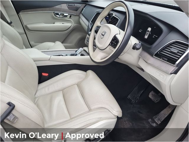 Image for 2023 Volvo XC90 T8 PHEV Plus (Dark Theme) AWD