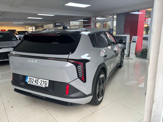 Image for 2025 Kia EV4 EV4 5 HB EARTH K3 LR 5DR AUTO