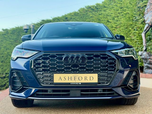 Image for 2025 Audi Q3 35 TDI 150HP S line