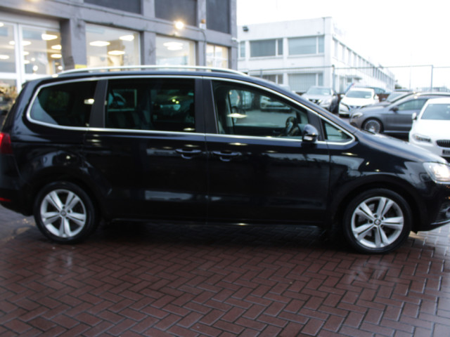 Image for 2015 SEAT Alhambra 2.0TDI 150BHP SE LUXURY 7 SEATER LEATHER AND PAN ROOF // FULL STAMPED SERVICE HISTORY // BUY WITH CONFIDENCE AA AND SIMI APPROVED DEALER 2025 // FINANCE ARRANGED // ALL TRADE INS WELCOME // 