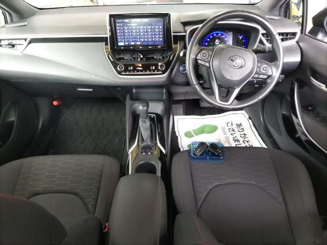 Image for 2018 Toyota Corolla GZ EDITION (TOP SPEC) - 1.8 HYBRID AUTOMATIC - DIAMOND CUT FACTORY ALLOYS - CRUISE CONTROL -TOYOTA SAFETY SENSE - REAR CAMERA