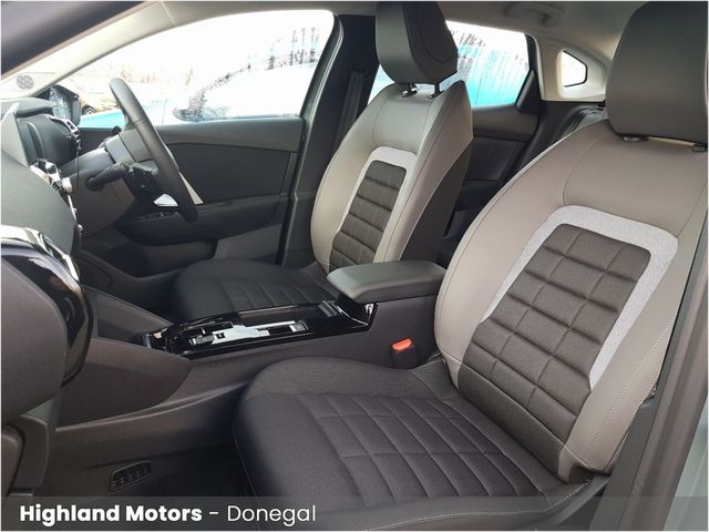 Image for 2025 Citroen C4 MHEV 136 e-DCS6 Plus