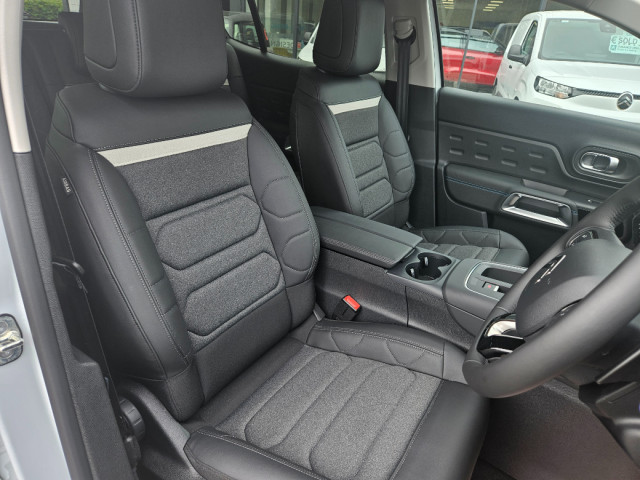 Image for 2025 Citroen C5 Aircross Plus Pack Blue HDi 
