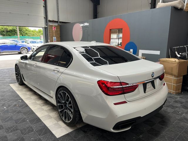 Image for 2017 BMW 7 Series 2017 BMW 740E iPERFORMANCE 2.0 AUTOMATIC / CRUISE CONTROL / 360 CAMERA / ELECTRIC MEMORY MASSAGING & HEATED SEATS / PADDLE SHIFTERS / AMBIENT LIGHTS / PANORAMIC SUNROOF AND MORE