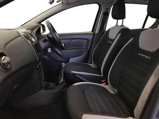 Image for 2020 Dacia Sandero Stepway Blue dCi 95 STEPWAY Signature