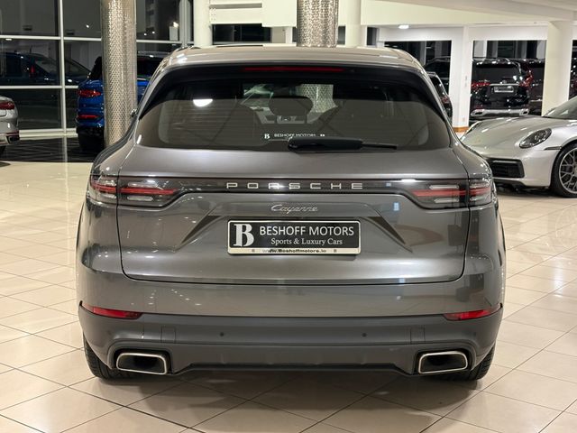 Image for 2022 Porsche Cayenne 3.0 V6 E-HYBRID=1 OWNER//IRISH JEEP//€150 ROAD TAX=FULL PORSCHE SERVICE HISTORY=TAILORED FINANCE PACKAGES AVAILABLE=TRADE IN'S WELCOME