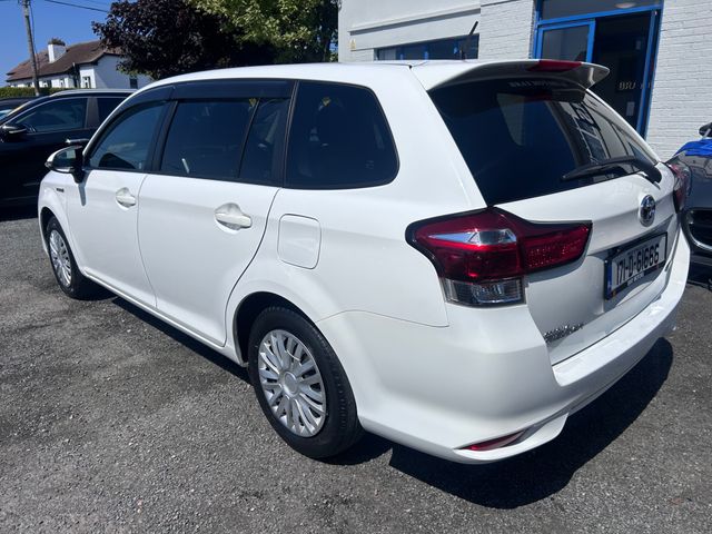 Image for 2017 Toyota Corolla 2017 TOYOTA COROLLA FIELDER ESTATE HYBRID AUTO