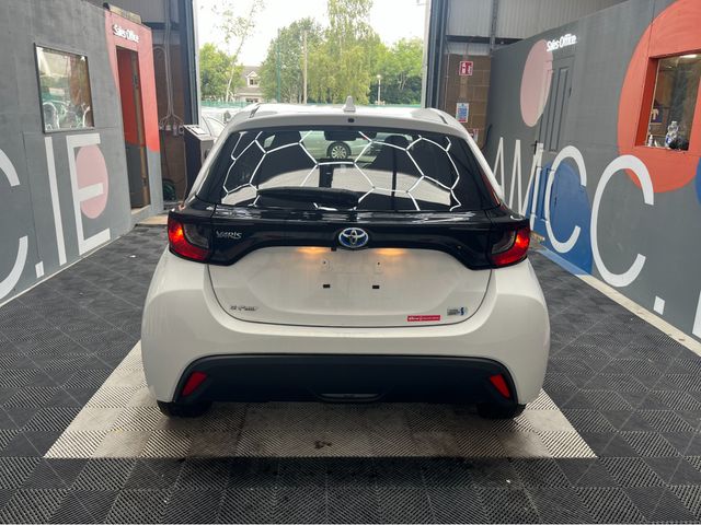 Image for 2021 Toyota Yaris 1.5 HYBRID/ 89K KMS / AUTOMATIC / REVERSE CAMERA & MORE