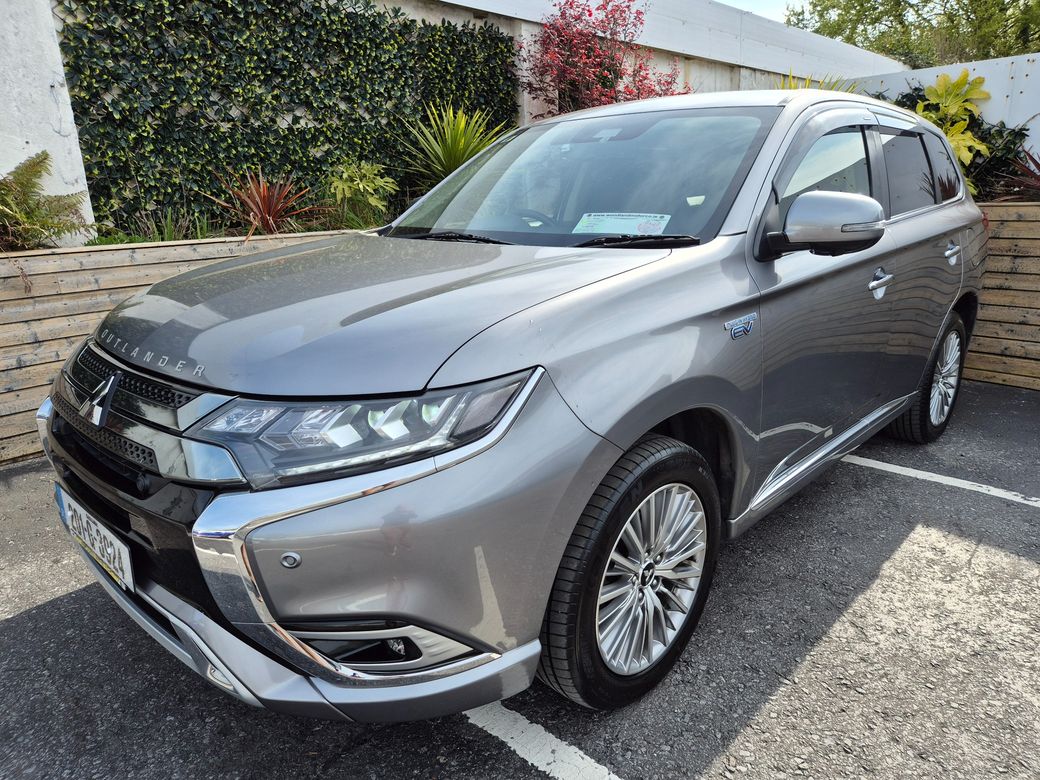 Image for 2020 Mitsubishi Outlander 2.4 PHEV / INTENSE SAFETY PACK / TAX €170