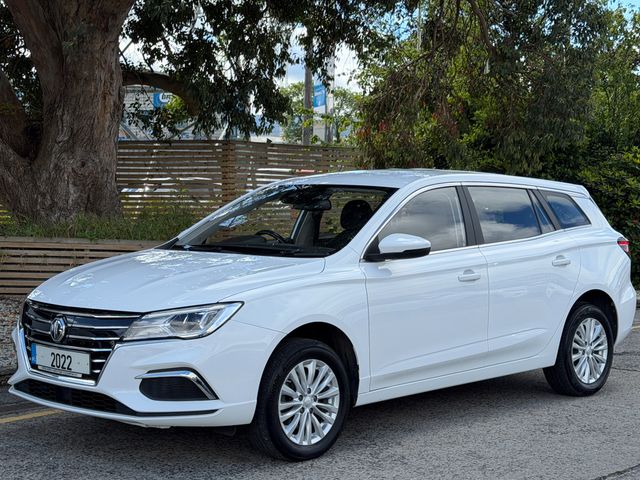 Image for 2022 MG 5 EXCITE.2 KEYS. APPLE CARPLAY. REAR CAM