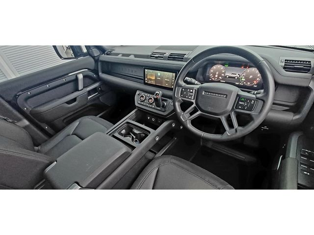 Image for 2024 Land Rover Defender X-DYNAMIC S PHEV